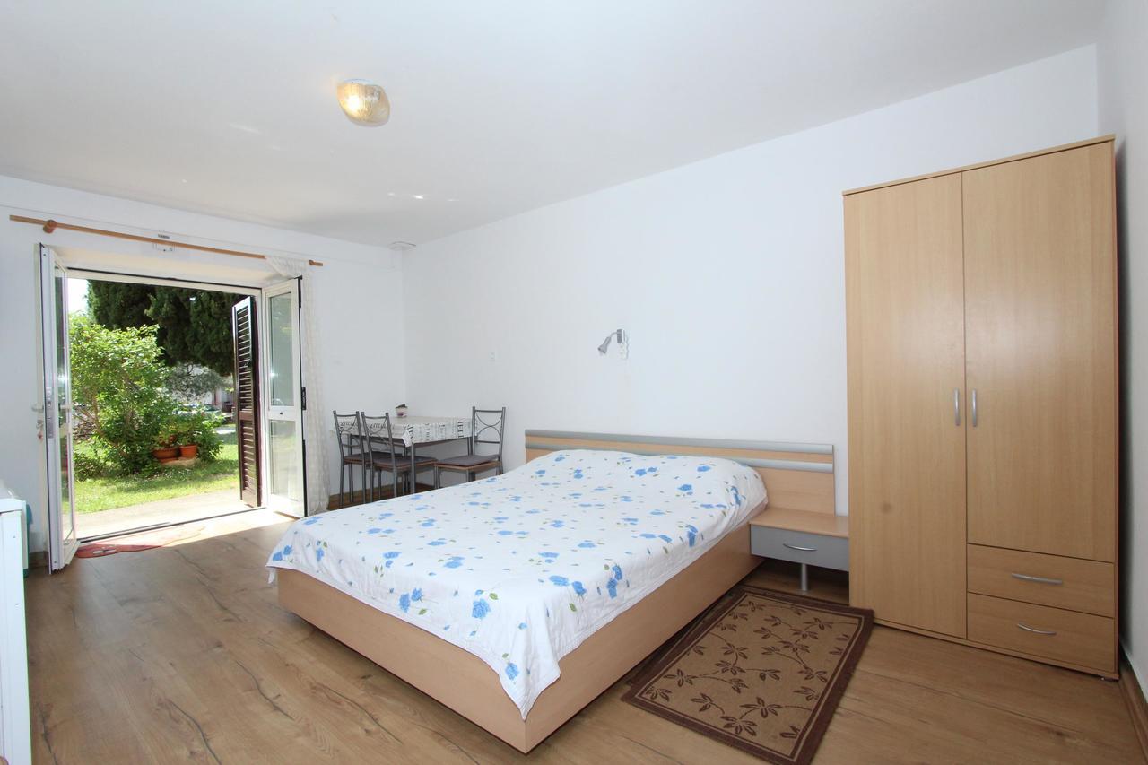 רוביני Apartments Rosanna מראה חיצוני תמונה